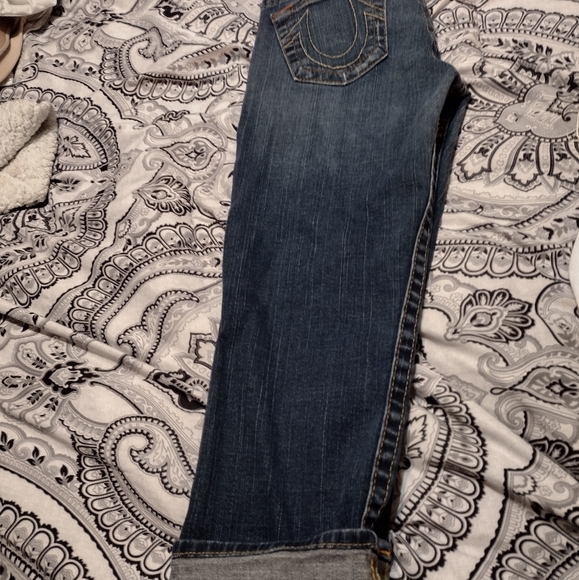 True Religion Long capris - Picture 2 of 2